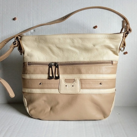 Stone Mountain Accessories Handbags - NWOT Stone Mountain Leather Adjustable Strap Bag